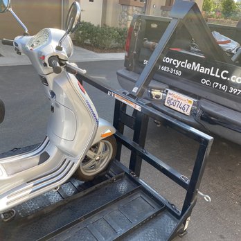 Motorcycle Man Transport & Storage - My Vespa getting towed for a nice tune up! - Towing Near Me Motorcycle Man Transport & Storage - My Vespa getting towed for a nice tune up! - Towing Near Me