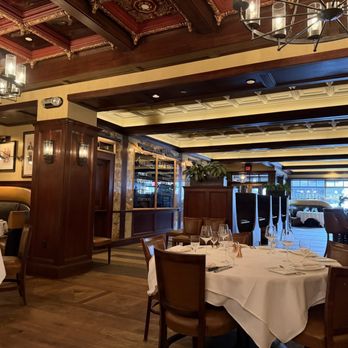 Roots Steakhouse - Steakhouses Near Me - Ridgewood, New Jersey