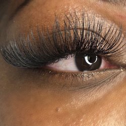 Woo Lashes - Volume Eyelash Extensions