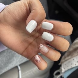 Wrong nails Wrong nails