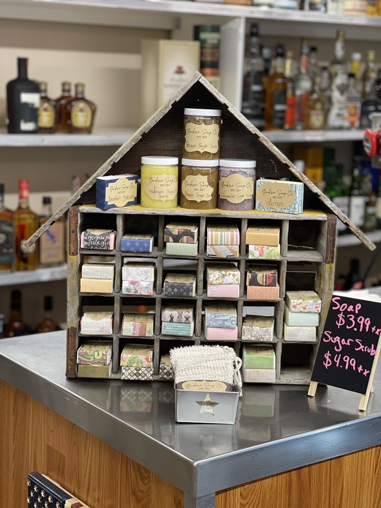 PAINT CREEK MARKET Updated July 2024 29 Photos 4335 Territorial