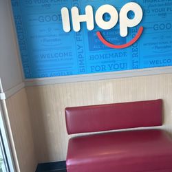 IHOP - Ihop logo