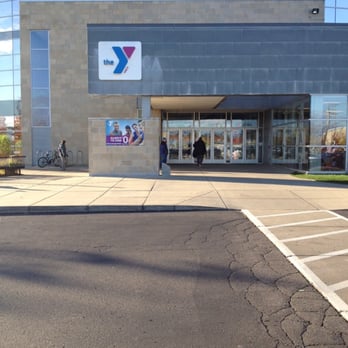 David D. Hunting Branch YMCA - Gyms Near Me - Grand Rapids, Michigan