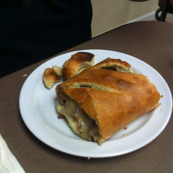 Rino's Pizza - Blue cheese and hamburger boil - Italian Near Me - Manheim, Pennsylvania Rino's Pizza - Blue cheese and hamburger boil - Italian Near Me - Manheim, Pennsylvania