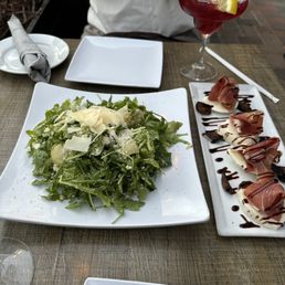 Arugula E Carciofi Prosciutto E Mozzarella Arugula E Carciofi Prosciutto E Mozzarella