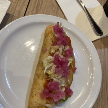 Los Yucatecos Restaurant - empanada - Mexican Near Me - San Francisco, California Los Yucatecos Restaurant - empanada - Mexican Near Me - San Francisco, California