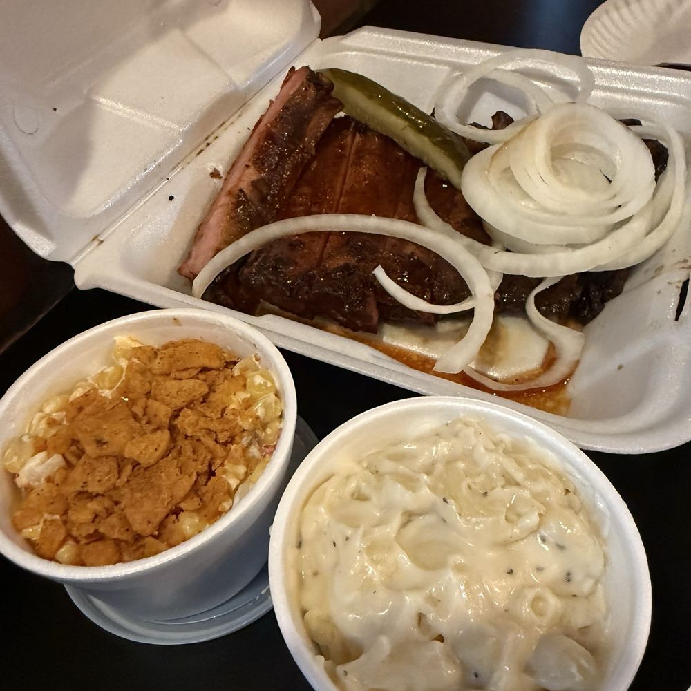 Half rack with corn salad and Mac n cheese