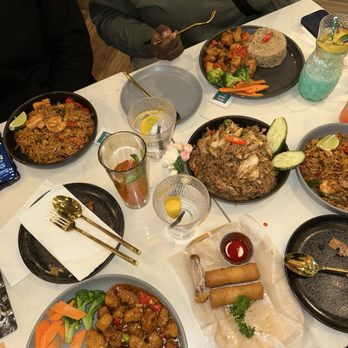 Dok Khao Thai Eatery - Siam Chicken, Egg Spring Rolls, Lychee Thai tea, Stir Fried Noodles with Egg - Thai Near Me - Columbia, Maryland Dok Khao Thai Eatery - Siam Chicken, Egg Spring Rolls, Lychee Thai tea, Stir Fried Noodles with Egg - Thai Near Me - Columbia, Maryland