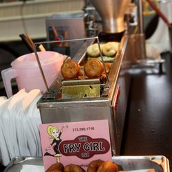 Our mini donut machine makes 1200 mini donuts per hour so we can feed the hungriest of crowds quickly!