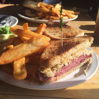 Our Daily Bread Restaurant - Rueben in the foreground and au jus in the background - American Near Me - Veneta, Oregon