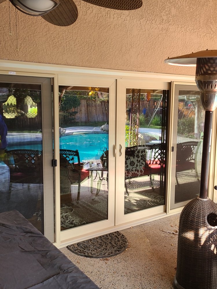 Slide of Big Valley Windows