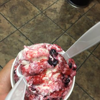 Cold Stone Creamery - Ice Cream & Frozen Yogurt Near Me - Aurora, Colorado