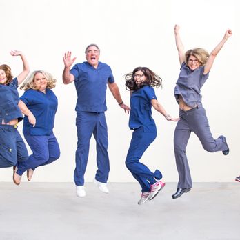 Encinitas Perio - Our team is excited to invite you into our practice. - Oral Surgeons Near Me - Encinitas, California Encinitas Perio - Our team is excited to invite you into our practice. - Oral Surgeons Near Me - Encinitas, California