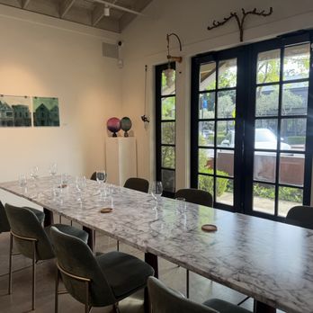 Jessup Cellars - Seating - Wine Tasting Room Near Me - Yountville, California Jessup Cellars - Seating - Wine Tasting Room Near Me - Yountville, California