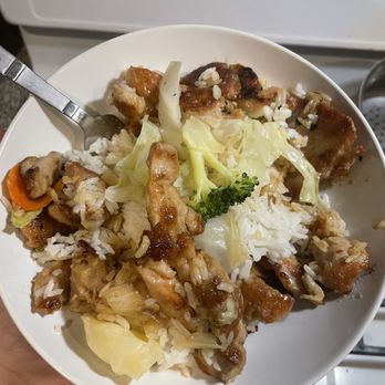 Sakura Japan - Chicken Teriyaki - Japanese Near Me - Harrison, New Jersey