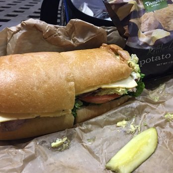 Panera Bread - Got the Turkey sandwich with avocado lettuce and mayonnaise. They pack it up to go very well - Salad Near Me - Pico Rivera, California