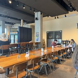 Mazama Brewing