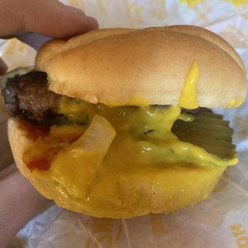Runza - Cheeseburger 1/4 Lb - Burgers Near Me - Omaha, Nebraska Runza - Cheeseburger 1/4 Lb - Burgers Near Me - Omaha, Nebraska