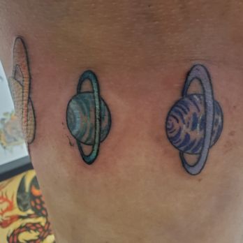 Deluxe Tattoo - Tattoo Near Me - Chicago, Illinois Deluxe Tattoo - Tattoo Near Me - Chicago, Illinois