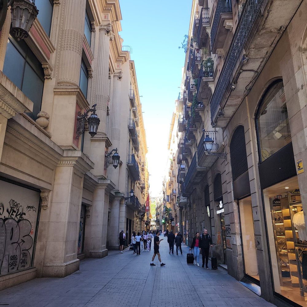Las Ramblas - Local Flavor Near Me - Barcelona, B