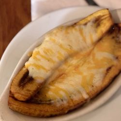 Cabana Latina - Platanos con queso