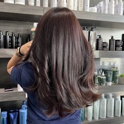N R Hair Salon