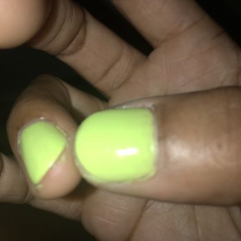 Dejavu Nails - Nail Salons Near Me - Indianapolis, Indiana