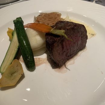 Nineteen 86 Steakhouse - 1/2 of a Filet - Steakhouses Near Me - Glendale, Arizona Nineteen 86 Steakhouse - 1/2 of a Filet - Steakhouses Near Me - Glendale, Arizona