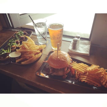 Biergarden Encinitas - New American Near Me - Encinitas, California