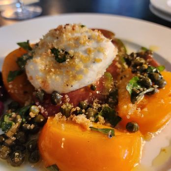 La Traviata Italian Kitchen - Buratta with organic tomatoes - Italian Near Me - Austin, Texas La Traviata Italian Kitchen - Buratta with organic tomatoes - Italian Near Me - Austin, Texas