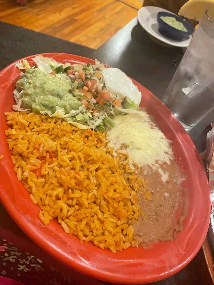 Casa Jalisco Restaurante Mexicano Logo