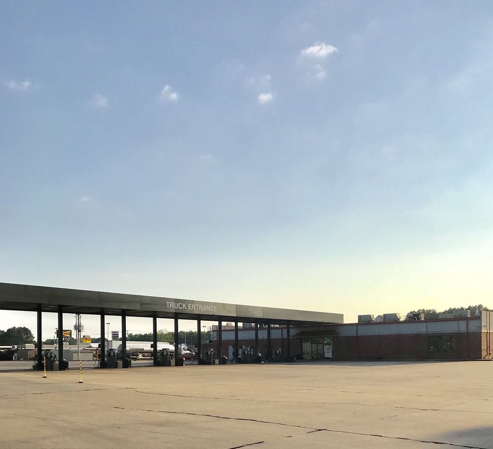 Bald Knob Travel Center Logo