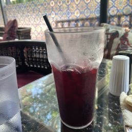 Hibiscus mint iced tea