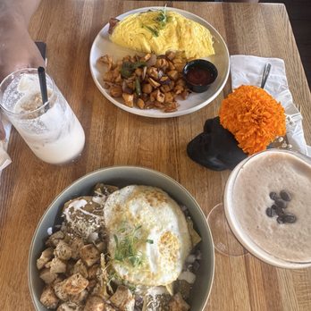 Pradera Brunch - Applewood smoked brisket and green chilaquiles with chicken - Breakfast & Brunch Near Me - Baldwin Park, California Pradera Brunch - Applewood smoked brisket and green chilaquiles with chicken - Breakfast & Brunch Near Me - Baldwin Park, California