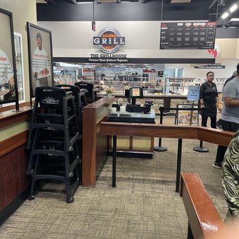 Golden Corral Buffet & Grill - Buffets Near Me - Cicero, Illinois