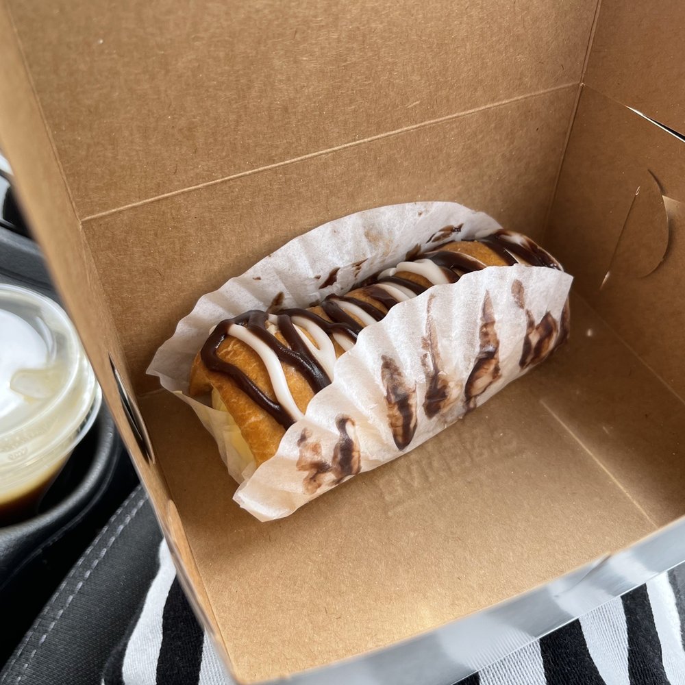 Round Bird Coffee - Cream horn - Coffee & Tea Near Me - Jacksonville Beach, Florida Round Bird Coffee - Cream horn - Coffee & Tea Near Me - Jacksonville Beach, Florida