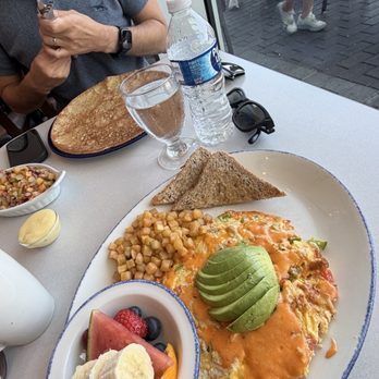De Dutch - Breakfast & Brunch Near Me - Vancouver, British Columbia De Dutch - Breakfast & Brunch Near Me - Vancouver, British Columbia