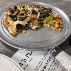 Letizia's Pizza - Veggie pizza, personal size