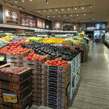 Safeway South Trail Crossing - the produce section of a grocery store - Grocery Near Me - Calgary, Alberta Safeway South Trail Crossing - the produce section of a grocery store - Grocery Near Me - Calgary, Alberta