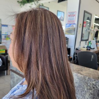 Best Cuts Salon - Hair Salons Near Me - Reseda, California