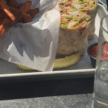 The Local - Cocktail Bars Near Me - Babylon, New York