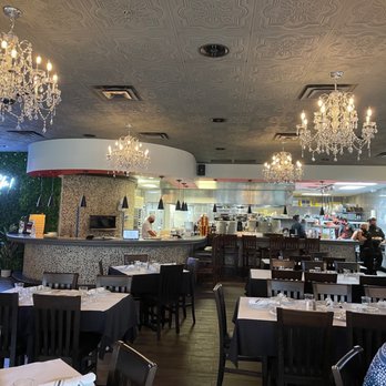 Patrizia's - Beautiful interior - Italian Near Me - Fort Lauderdale, Florida
