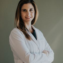 Elizabeth MD Facial Plastic Surgery - Elizabeth Blasberg MD