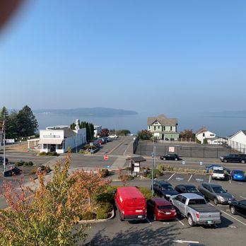 Topside Bar & Grill - Deck view - American Near Me - Steilacoom, Washington Topside Bar & Grill - Deck view - American Near Me - Steilacoom, Washington