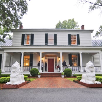 Oak Tree Tavern - Such a beautifully restored place! - New American Near Me - Alton, Virginia