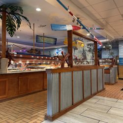 Captain Jack's Seafood Buffet - Buffet and decor
