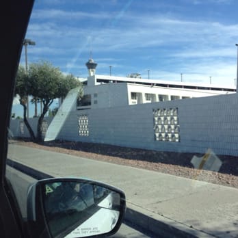 Circus Circus - Our outbuilding next to the road. - Hotels Near Me - Las Vegas, Nevada Circus Circus - Our outbuilding next to the road. - Hotels Near Me - Las Vegas, Nevada