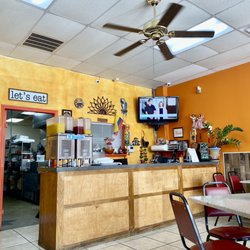 Mi Recuerdo Colombian & Mexican Restaurant