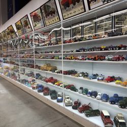 Early Ford V-8 Museum