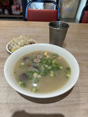 Chao Long Thang Mo by null